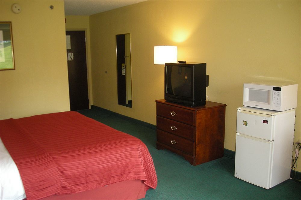 Red Roof Inn Morehead Exterior foto